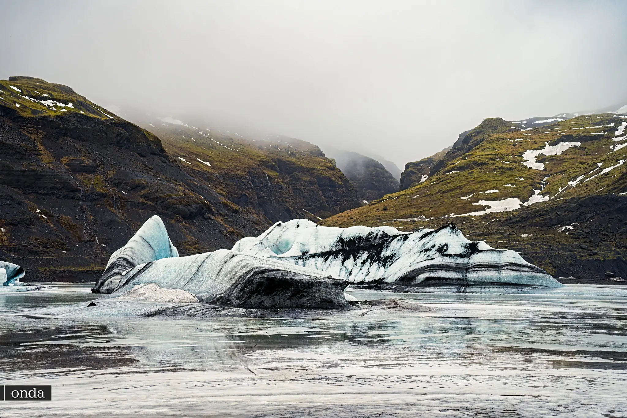 Lodowiec Solheimajokull Glacier - Islandia by OndaTravel.pl