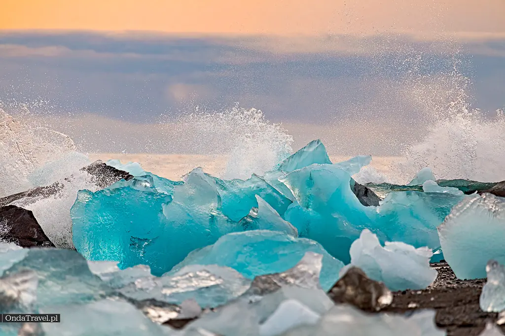 Diamentowa Plaża Breiðamerkursandur – Diamond Beach — OndaTravel.pl