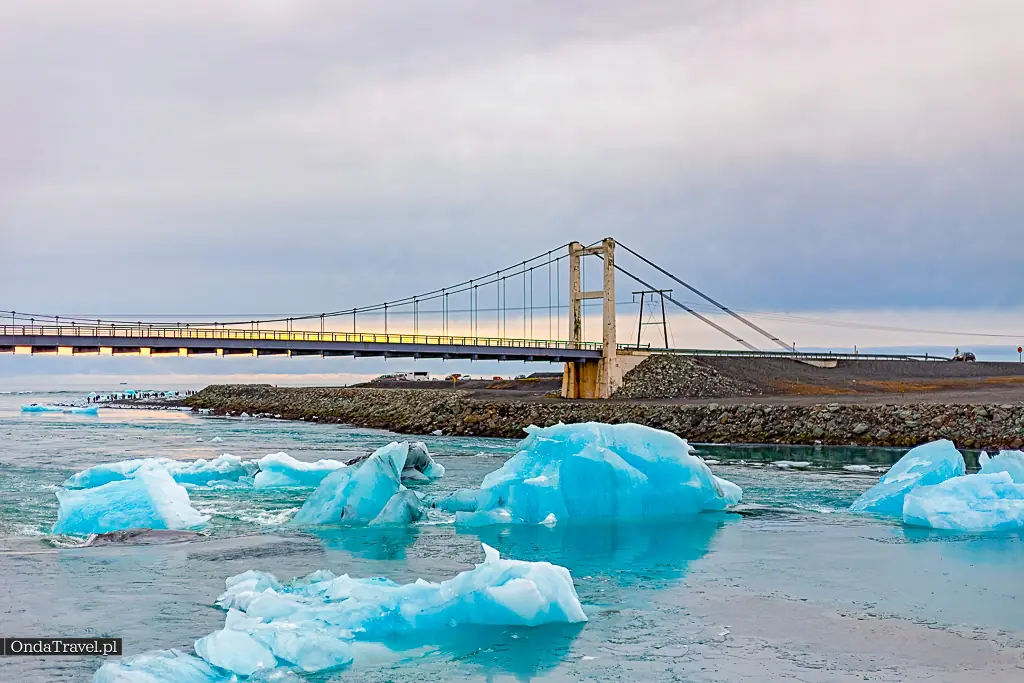 Diamentowa Plaża Breiðamerkursandur – Diamond Beach — OndaTravel.pl