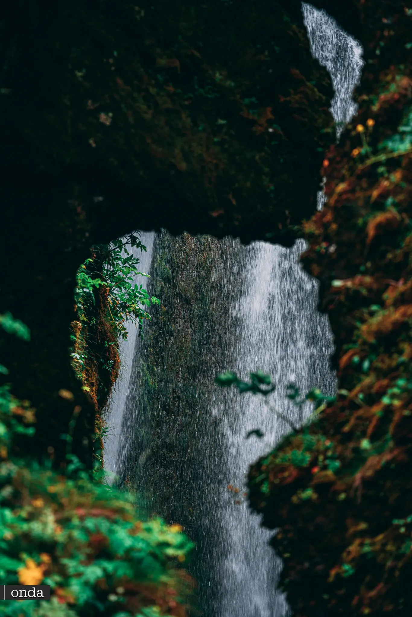 WODOSPAD GLJUFRABUI - Islandia by OndaTravel.pl