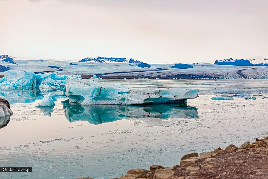 Jökulsárlón – laguna lodowcowa – Iceland travel guide by OndaTravel.pl