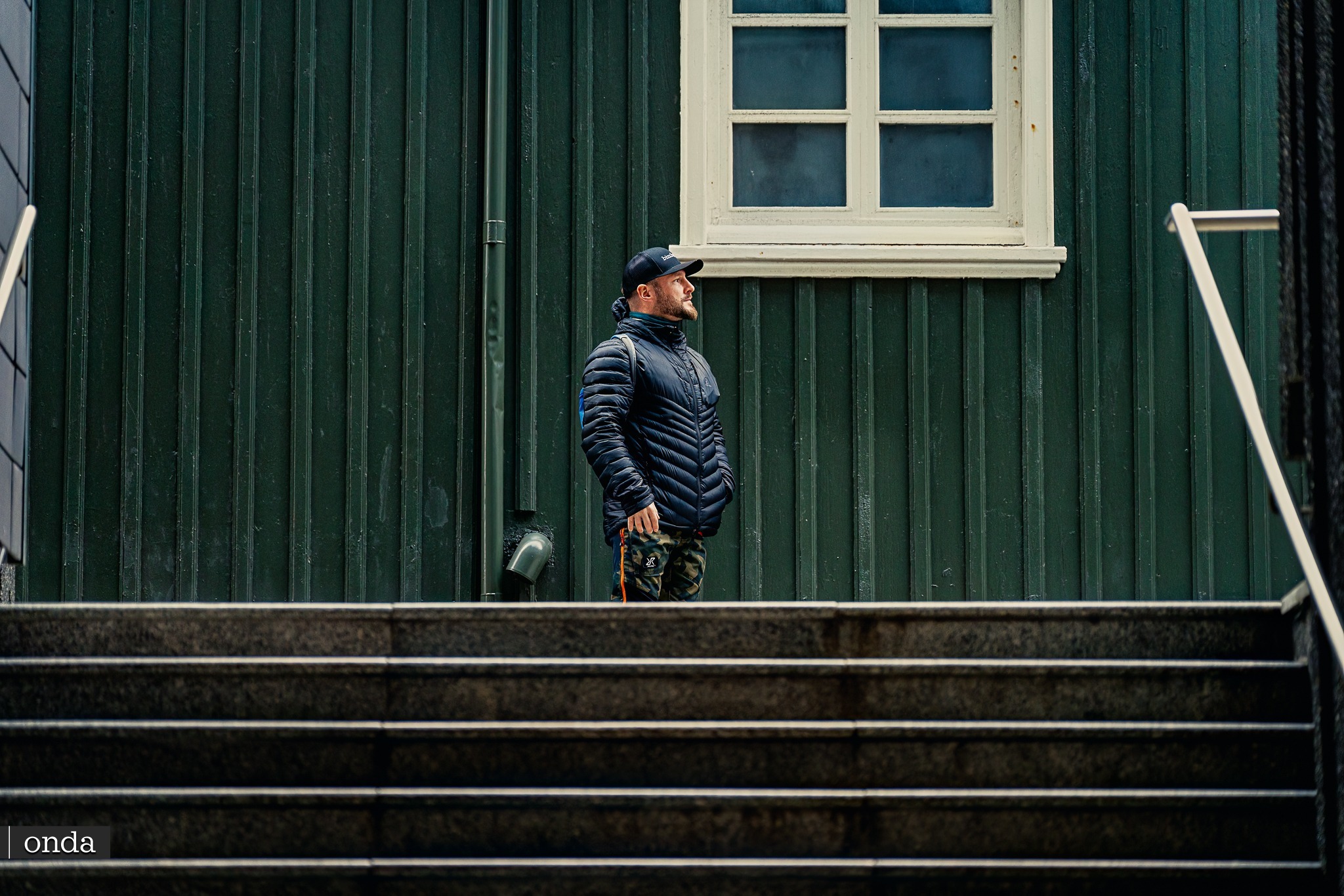 Laugavegur - Główna ulica handlowa w Reykjaviku - Ulice Reykjaviku stolicy Islandii -