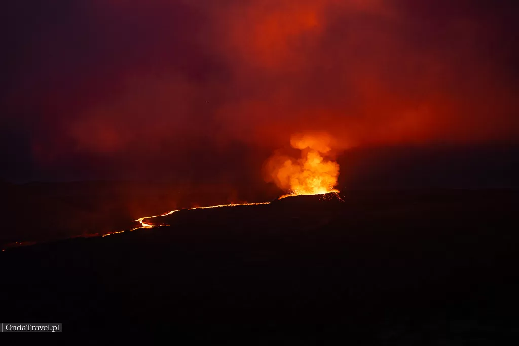 Volcano Fagradalsfjall Eruption Litli Hrutur in Iceland by OndaTravel.pl 1 - OndaTravel.pl -