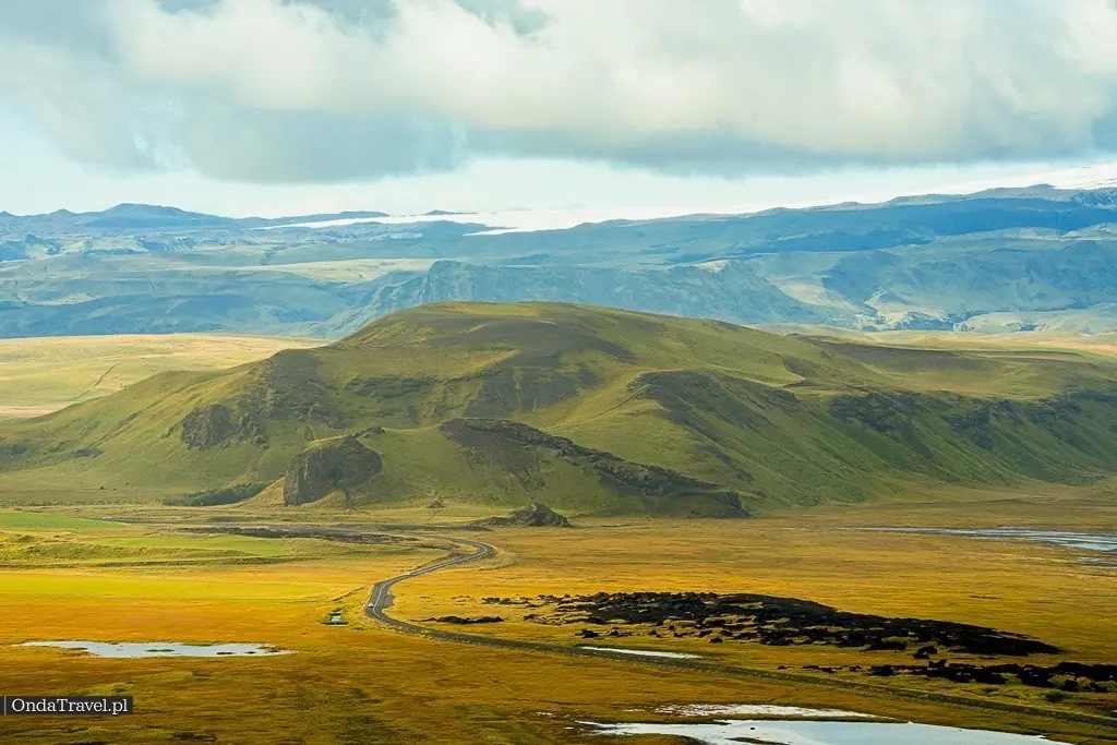 KLIF DYRHÓLAEY Dyrholaey Islandia by OndaTravel.pl — OndaTravel.pl