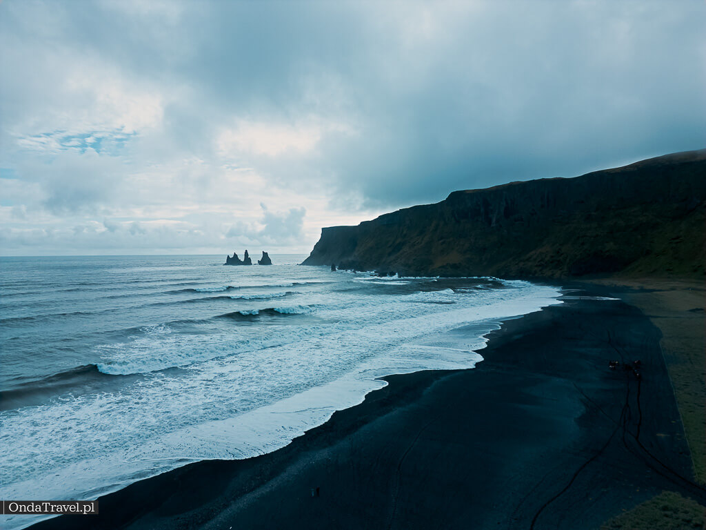 Víkurfjara black‑sand beach near Vík, Iceland – travel blog