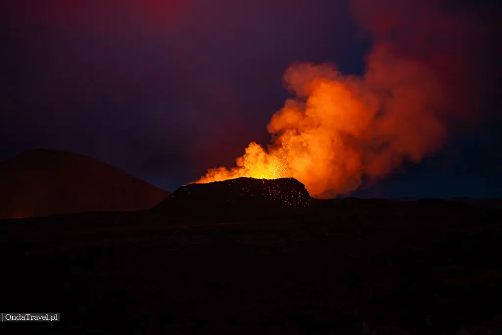 Arnarker – jaskinia lawowa (Reykjanes)