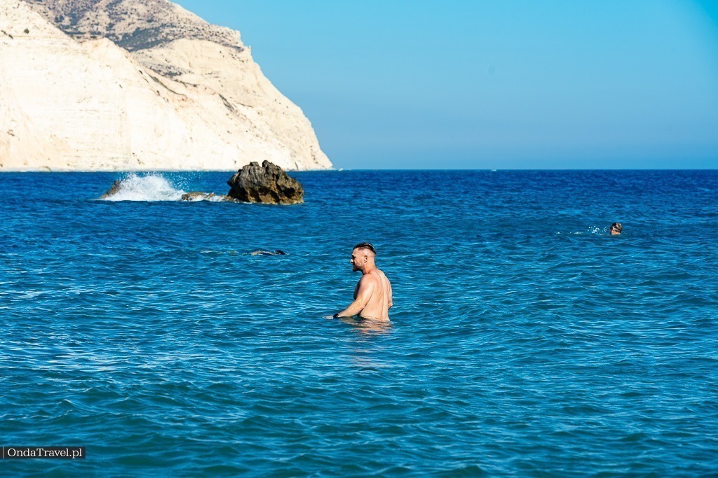 Aphrodite's Rock - Kouklia - Atrakcje Cypru. co zobaczyć na Cyprze. Cypr plaże Przewodnik turystyczny po Cyprze