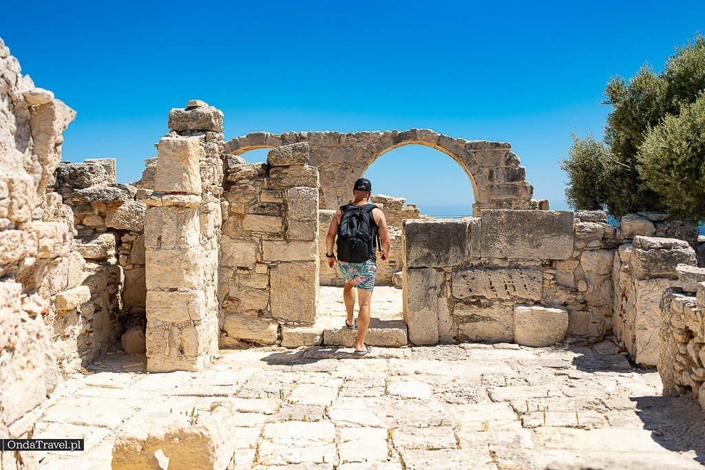 Ancient Amphitheater - Episkopi Lemesou - Przewodnik turystyczny po Cyprze