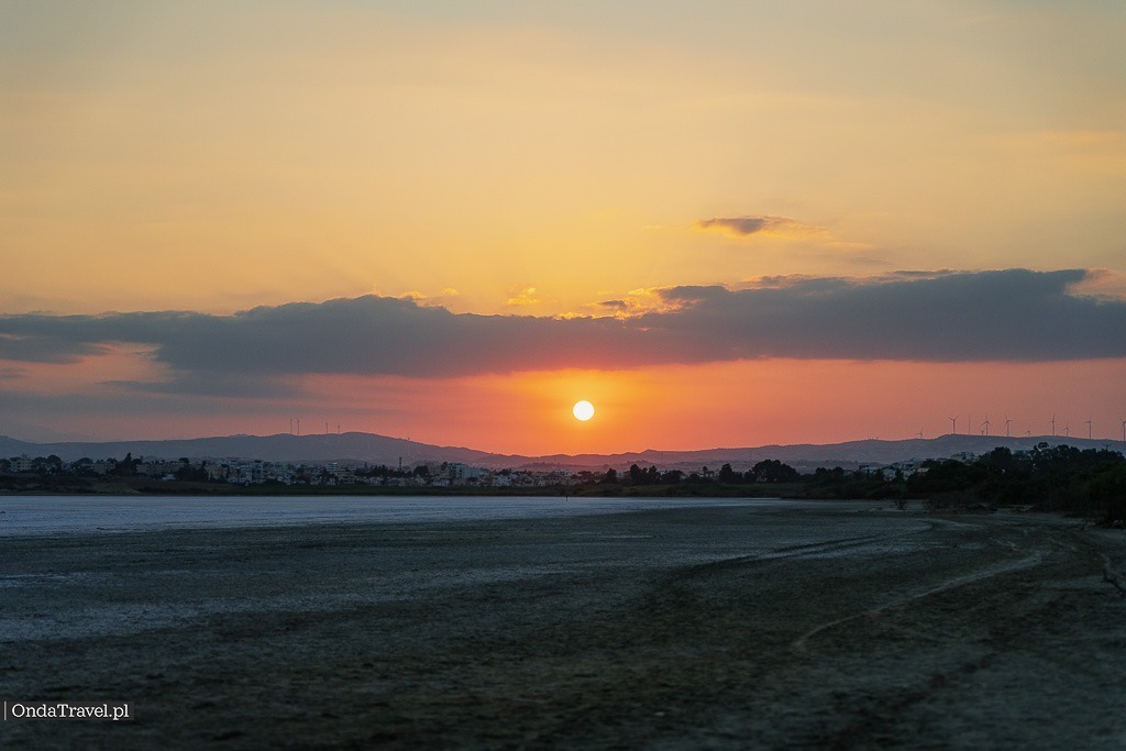 Larnaca Salt Lake – Αλυκή Λάρνακας - Przewodnik turystyczny po Cyprze