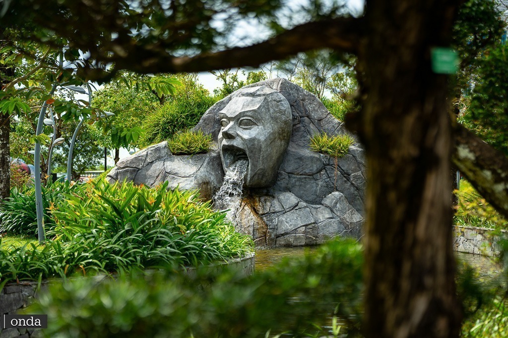 Vietnam Grand World Contemporary Art Park on Phu Quoc island by OndaTravel.pl