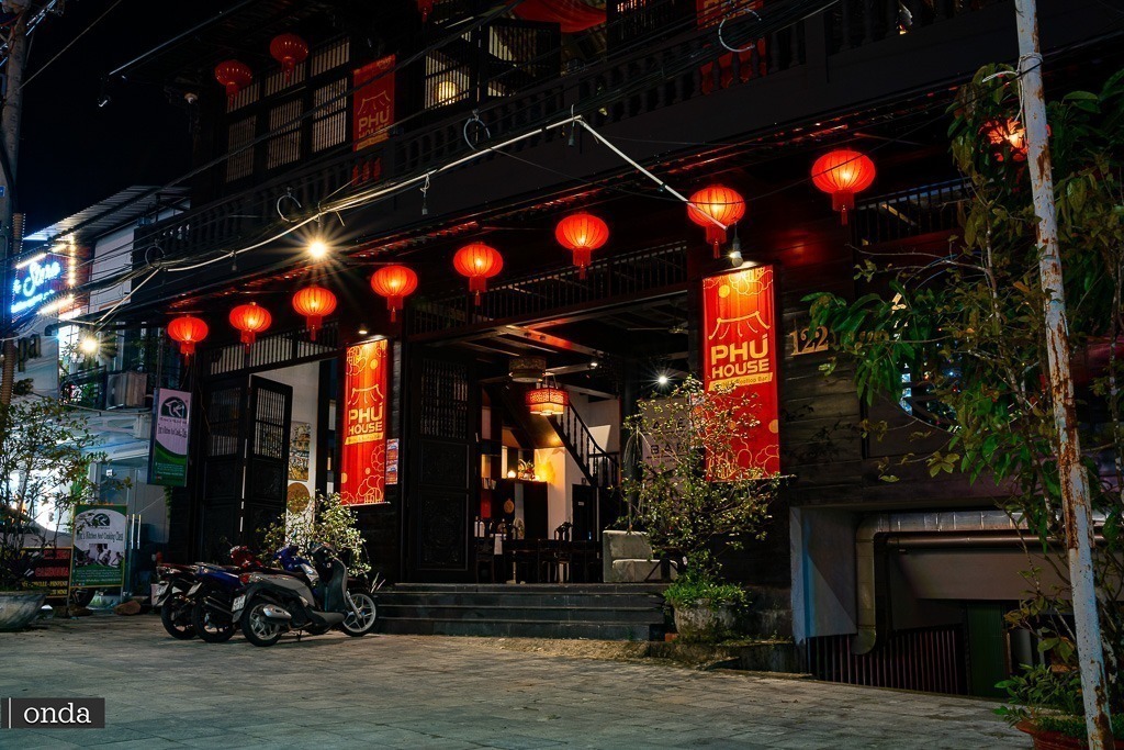 Vietnam Duong Tran Hung Dao Street on Phu Quoc island by OndaTravel.pl