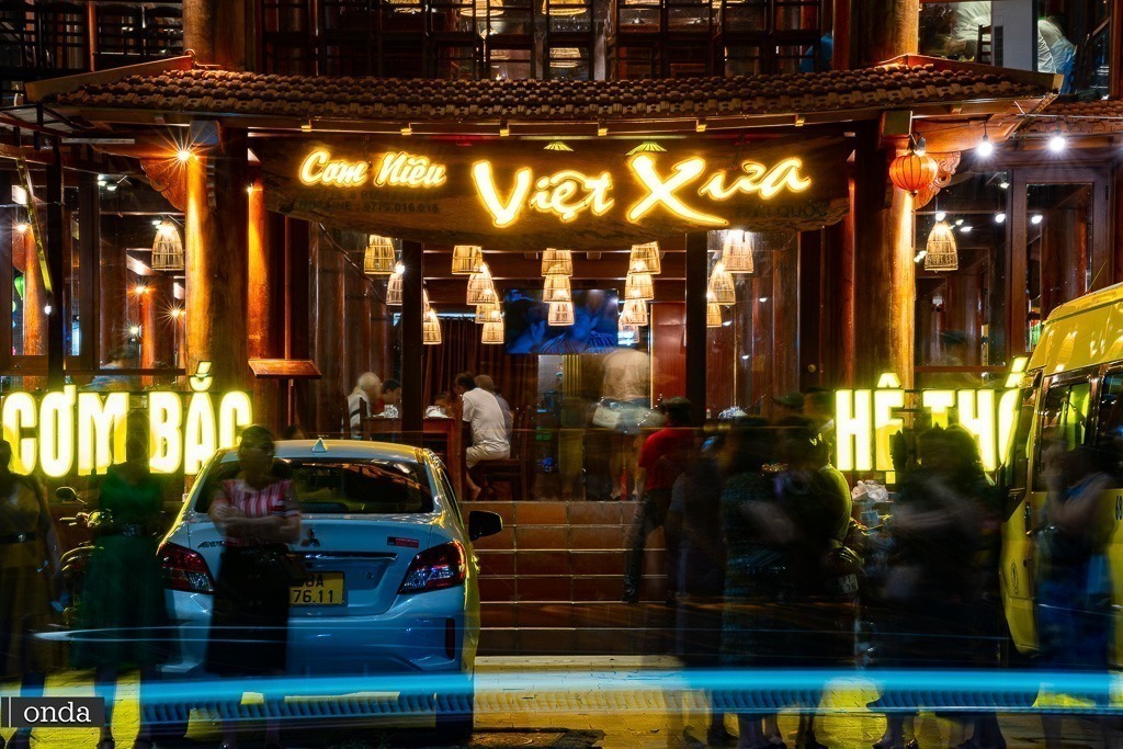 Vietnam Duong Tran Hung Dao Street on Phu Quoc island by OndaTravel.pl