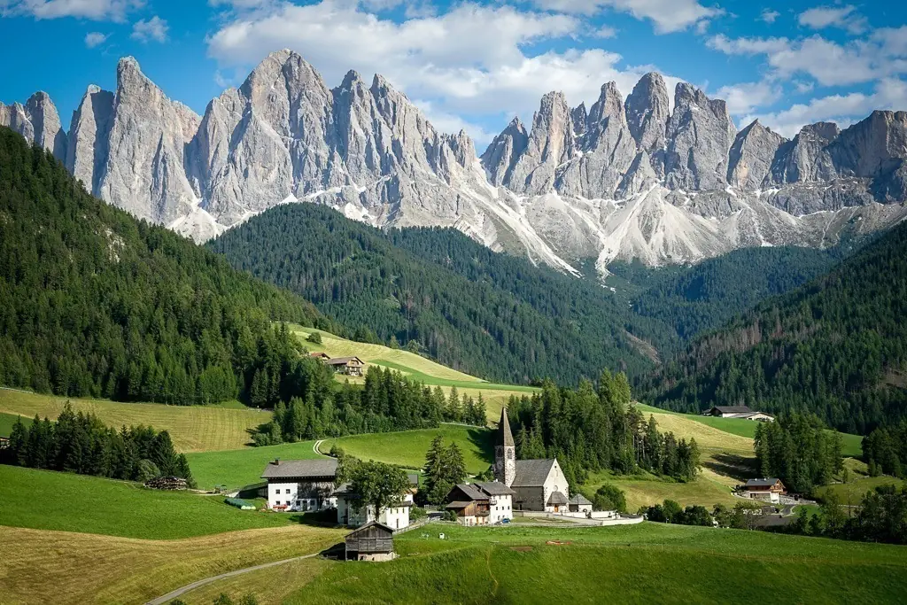 Zamieszkaj za darmo we Włoszech region Trentino Trydent