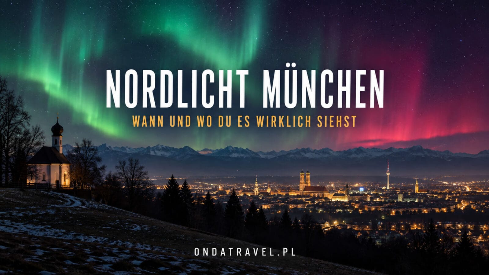 Nordlichter über der Landschaft am Rand von München bei Nacht.